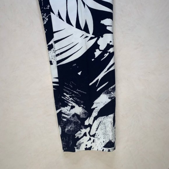 Vince Camuto Skinny Ankle Pants. NWT - Picture 6 of 7